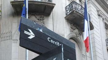 realizaron una besada masiva en apoyo al matrimonio gay realizaron una besada masiva en apoyo al matrimonio gay