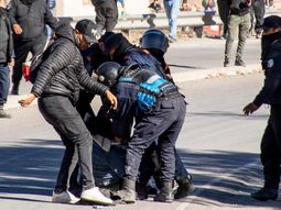 Fiscales jujeños justificaron las detenciones a manifestantes durante la represión