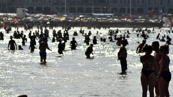 Mar del Plata en modo caribe. Mar del Plata en modo caribe.