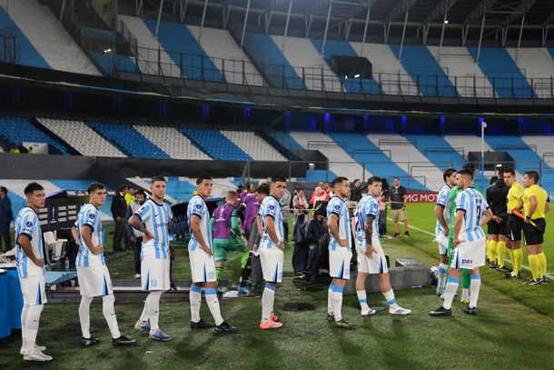 Sin Fútbol Libre ni Roja Directa: cómo ver Racing vs. Caracas