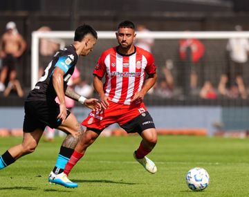 Liga Profesional: Racing le ganó 2-0 a Barracas Central y se metió en la pelea