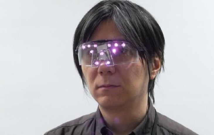 Inventan gafas que impiden el reconocimiento facial en fotos