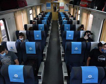 Aumentan al 80% la capacidad de ocupación en trenes y micros