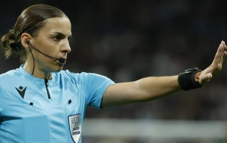 Por primera vez en la historia: una terna femenina dirigirá un partido en un Mundial