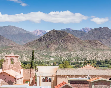 Vacaciones en Salta: el pueblo conocido por sus artesanos teleros y sus artesanías