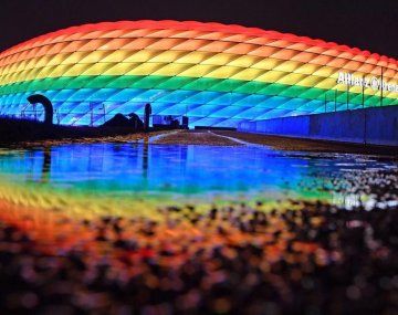 La UEFA rechazó que el estadio Allianz Arena se ilumine con los colores de la comunidad LGBTI+