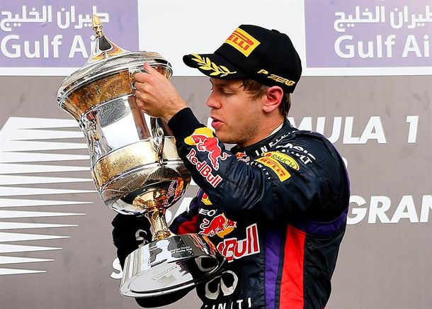 Vettel ganó el Gran Premio de Bahrein y se escapa en el torneo