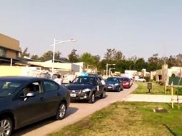 Desde el Gobierno repudiaron el escrache que sufrió Lorenzetti en su domicilio