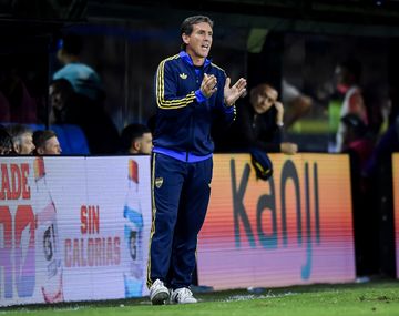 Con cambios y la incógnita de Paredes: Úbeda define el 11 de Boca para visitar a Talleres