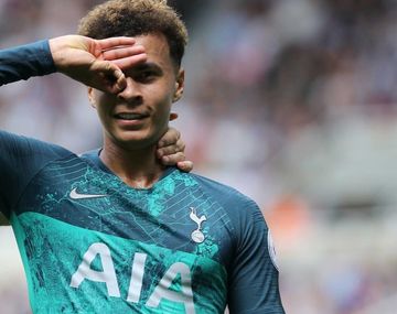 ¡Imposible! Dele Alli evolucionó su famoso desafío viral y lo complicó más