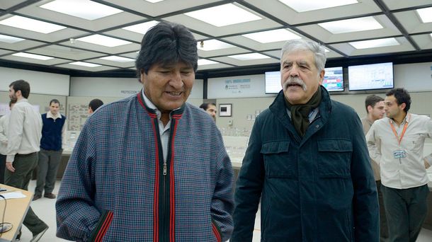 De Vido y Evo Morales recorrieron la central nuclear Néstor Kirchner