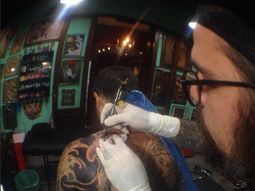 el tatuador de tinelli relato como fueron las sesiones el tatuador de tinelli relato como fueron las sesiones