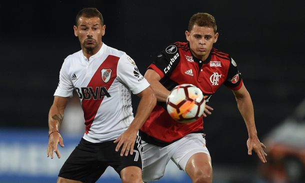 River enfrenta a Flamengo (@CARPoficial)