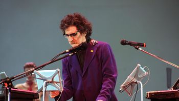una cantante acusa a charly garcia por un supuesto abuso una cantante acusa a charly garcia por un supuesto abuso
