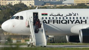 Así liberaron a los rehenes del avión de Afriqiyah Airways Así liberaron a los rehenes del avión de Afriqiyah Airways