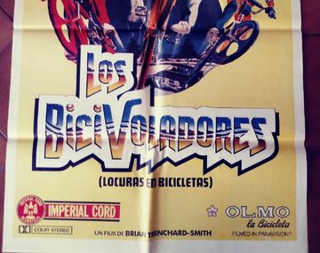 Los Bicivoladores eran auspiciados por Imperial Cord