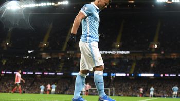 sin consuelo: el kun agüero salio lesionado en el triunfo del manchester city sin consuelo: el kun agüero salio lesionado en el triunfo del manchester city
