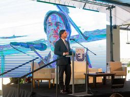 Lacalle Pou se refirió al atraso cambiario durante un acto en la Unión de Exportadores del Uruguay. Lacalle Pou se refirió al atraso cambiario durante un acto en la Unión de Exportadores del Uruguay.