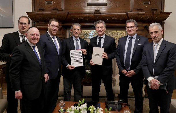 Tras su ausencia en el acto, el mensaje de Macri a 24 años del atentado a la AMIA
