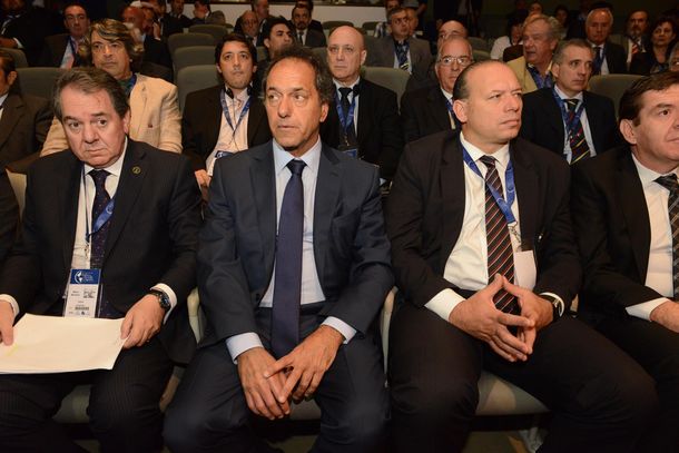 Elogios mutuos entre Scioli y Berni en un seminario sobre seguridad