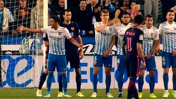 exclusivo: la forma mas curiosa y efectiva para frenar a lionel messi exclusivo: la forma mas curiosa y efectiva para frenar a lionel messi