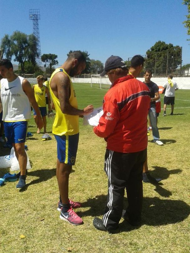 Alexis Rolín entrenó por primera vez con el plantel de Boca