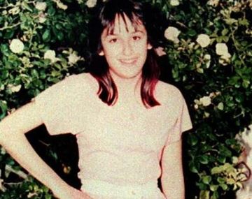 Placa en memoria de Soledad Morales 