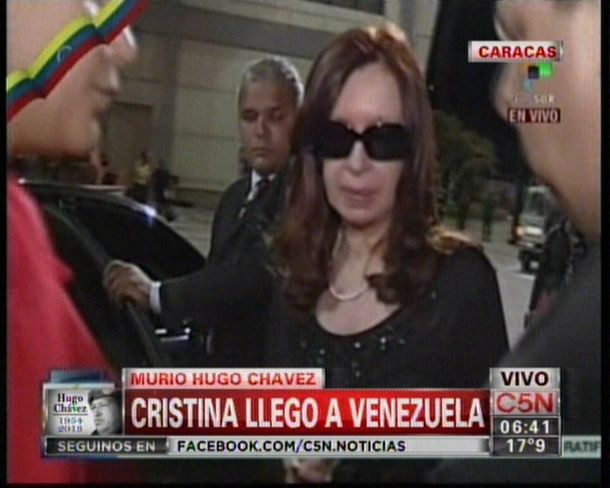 Cristina Fernández ya está en Venezuela para el último adiós
