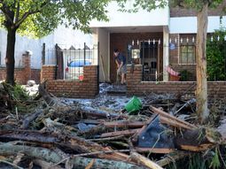 temporal: 1.700 casas danadas y 100 evacuados temporal: 1.700 casas danadas y 100 evacuados