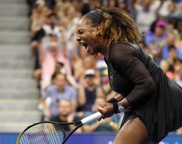 Serena Williams ganó la primera ronda de US Open y se retrasa su retiro