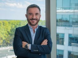 Ariel Hajmi, CEO de Kantar Ibope Media para Uruguay, Argentina y Chile, destacó la sinergia entre las nuevas tecnologías y los medios tradicionales. Ariel Hajmi, CEO de Kantar Ibope Media para Uruguay, Argentina y Chile, destacó la sinergia entre las nuevas tecnologías y los medios tradicionales.