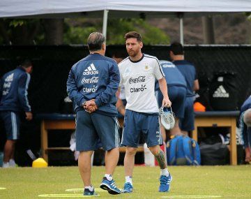 Tata Martino a un paso de dirigir a Messi en Inter Miami