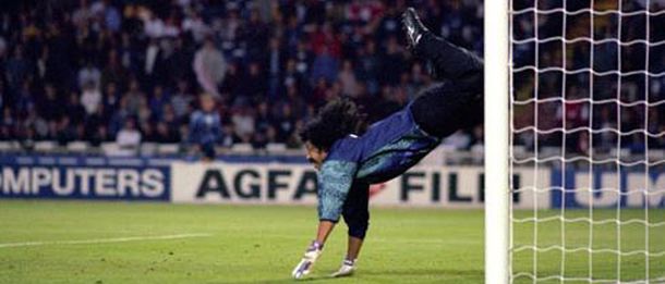 Colombia_Higuita_scorpion_L