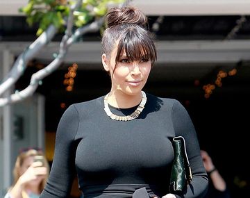 Kim Kardashian, a full con la maternidad