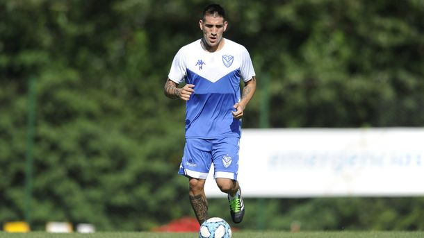 Vélez sigue buscando a Centurión: la aclaración del presidente del Fortín