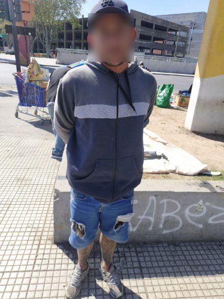 Video: detuvieron a un ladrón y abusador en Retiro
