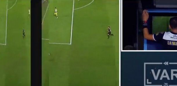 Los memes por los problemas técnicos del VAR en la Bombonera