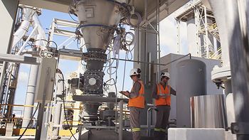 Ancap y el sindicato llegaron a un acuerdo para avanzar con las tareas de mantenimiento en La Teja. Ancap y el sindicato llegaron a un acuerdo para avanzar con las tareas de mantenimiento en La Teja.