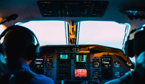 Insólitas maniobras de pilotos rusos