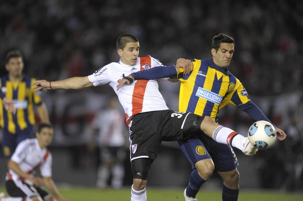 A River le alcanzó con un cabezazo para vencer a Central
