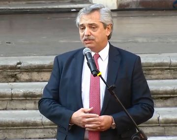 Alberto Fernández firmó un compromiso federal con gobernadores y candidatos