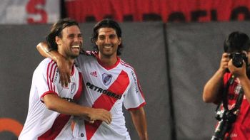 a un paso del ascenso, central suena con cavenaghi y el chori a un paso del ascenso, central suena con cavenaghi y el chori