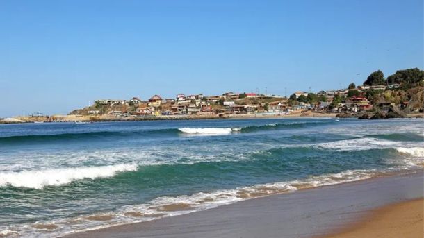 La mejor opción de llegar a Pichicuy es tomando la Ruta 5 en dirección norte. La mejor opción de llegar a Pichicuy es tomando la Ruta 5 en dirección norte.