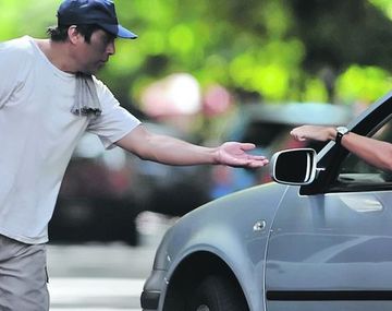 Más de 200 denuncia por mes contra los trapitos en Capital