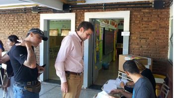 las fotos de las #paso2015 en mendoza y santa fe las fotos de las #paso2015 en mendoza y santa fe