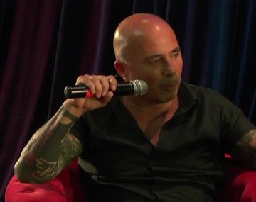 Sampaoli recibió el cariño de los hinchas de la U de Chile