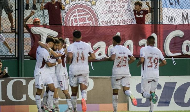 Lanús goleó 4-0 a General Lamadrid y avanzó de ronda en la Copa Argentina