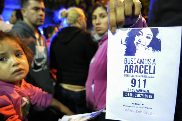 Por el crimen de Araceli Fulles hay un detenido y siete acusados libres