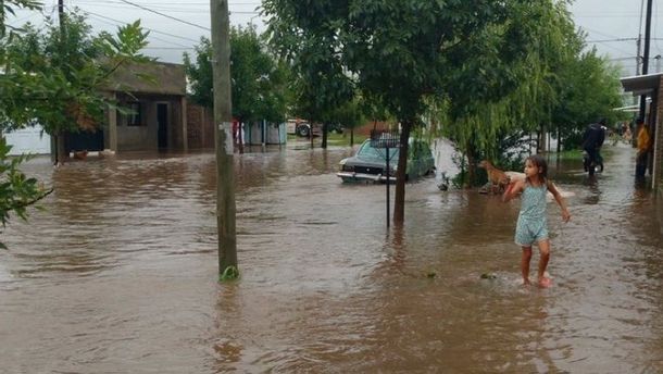 Nuevo temporal en Santa Fe: cerca de 400 evacuados y rutas cortadas