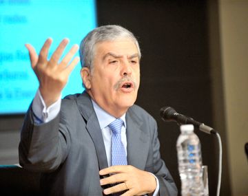 De Vido: Las multas y sanciones se van agravando minuto a minuto